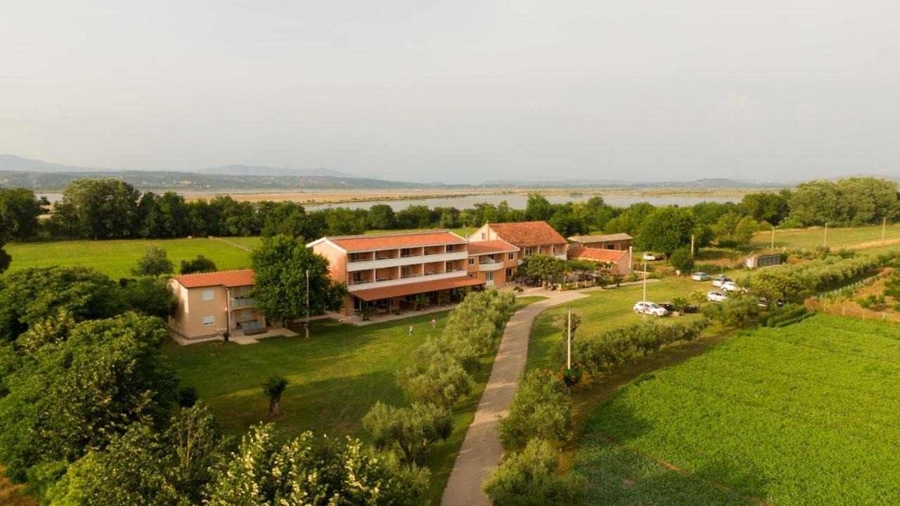 Delfini Holiday Homes Ulcinj Luaran gambar