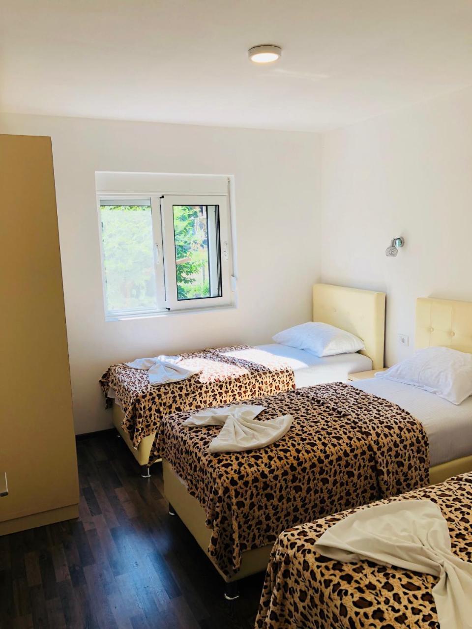 Delfini Holiday Homes Ulcinj Luaran gambar